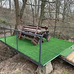 Venero - *